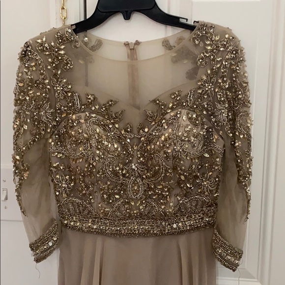 Dress - Picture 2 of 3